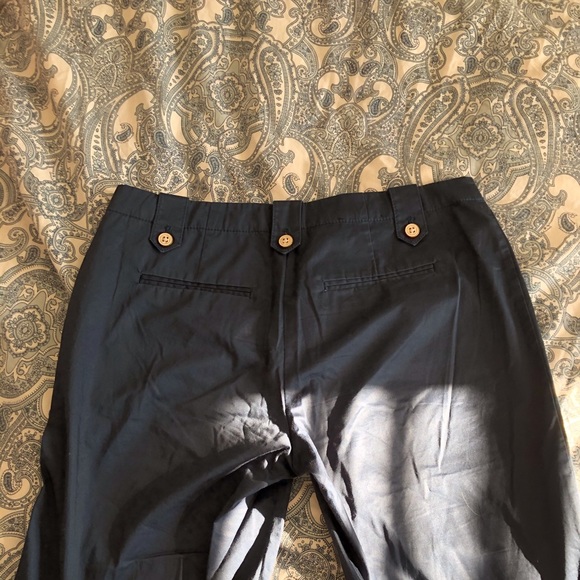 Like new shorts - Picture 3 of 3
